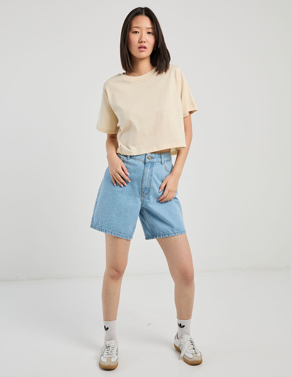Playera manga corta cuello redondo para mujer 3