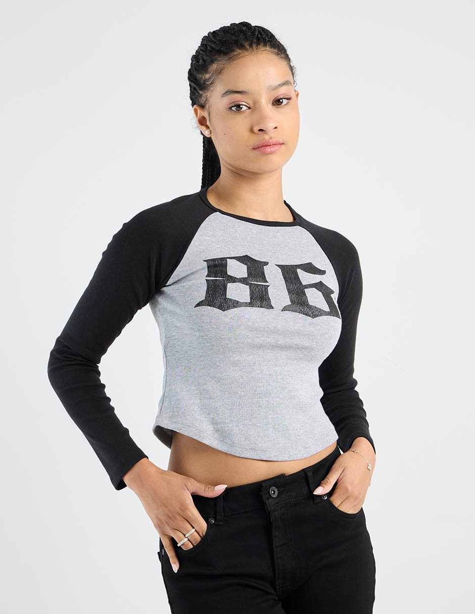 Playera manga larga cuello redondo para mujer