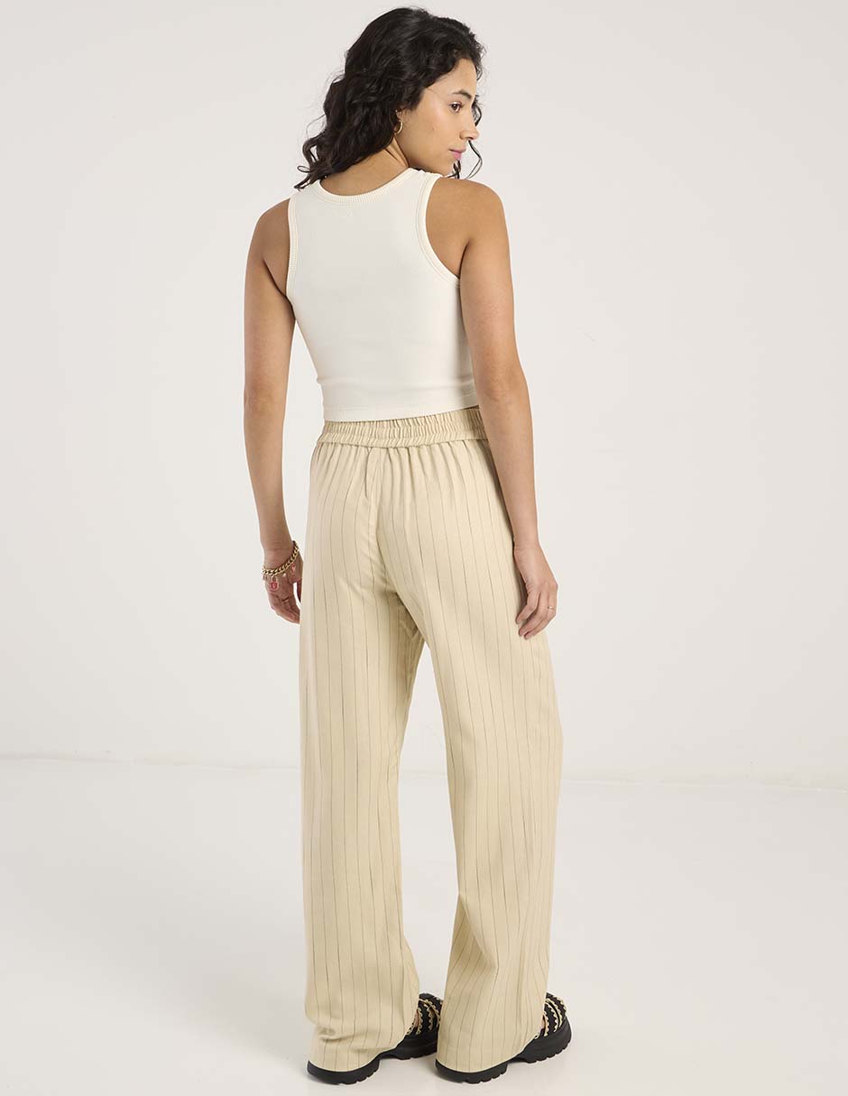 Pantalón amplio para mujer 6