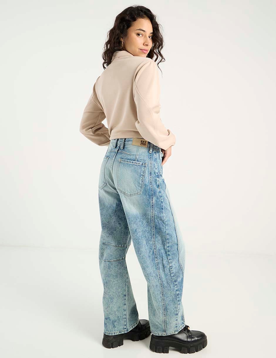 Jeans relaxed barrel para mujer 6