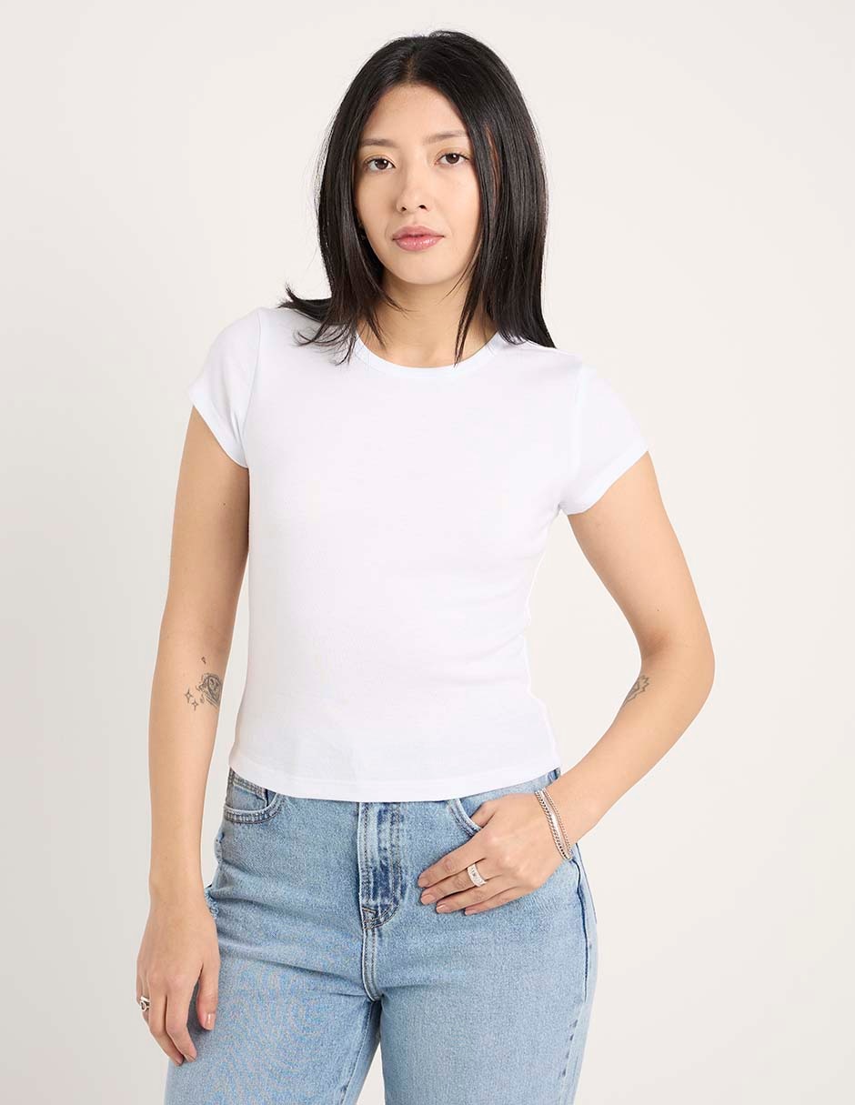 Playera manga corta cuello redondo para mujer