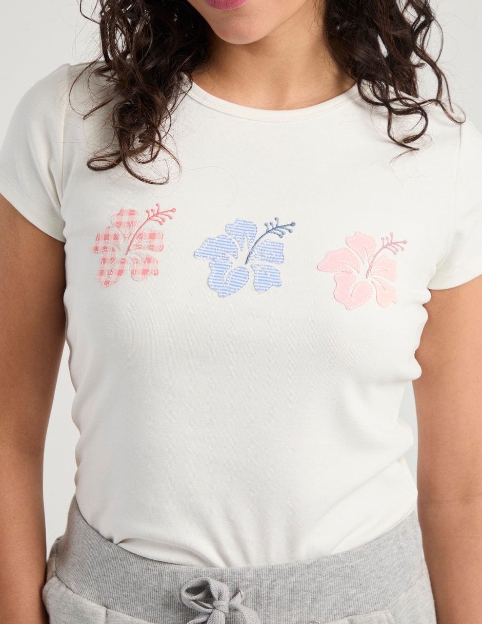 Playera manga corta cuello redondo para mujer 4