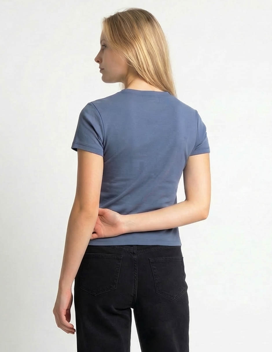 Playera manga corta cuello redondo para mujer 2