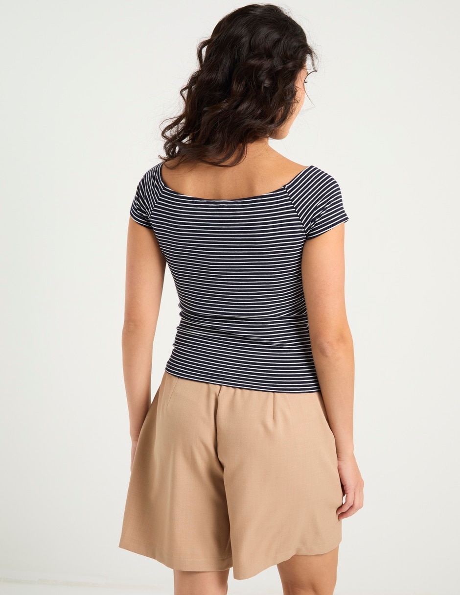 Blusa manga corta para mujer 6