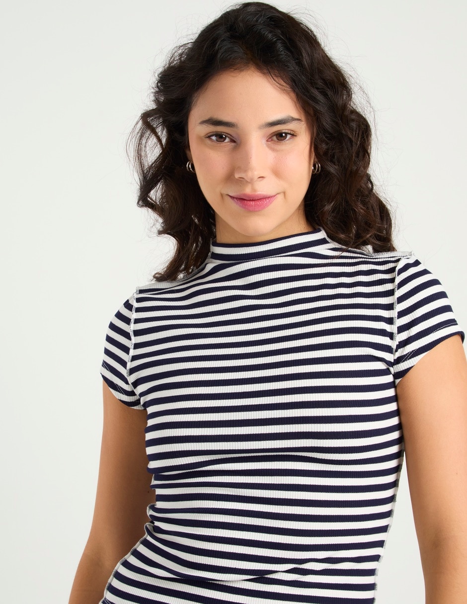 Blusa manga corta para mujer 5