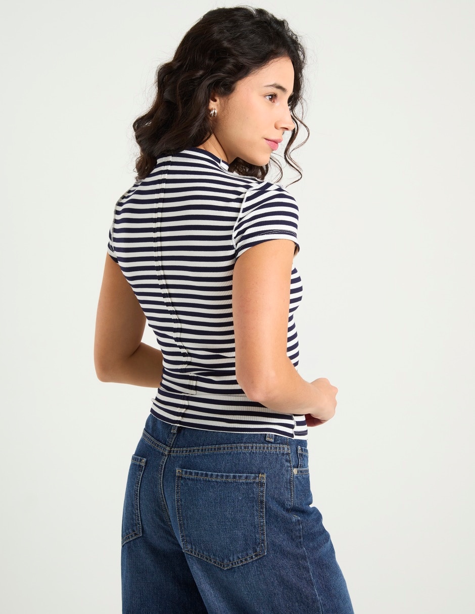 Blusa manga corta para mujer 6