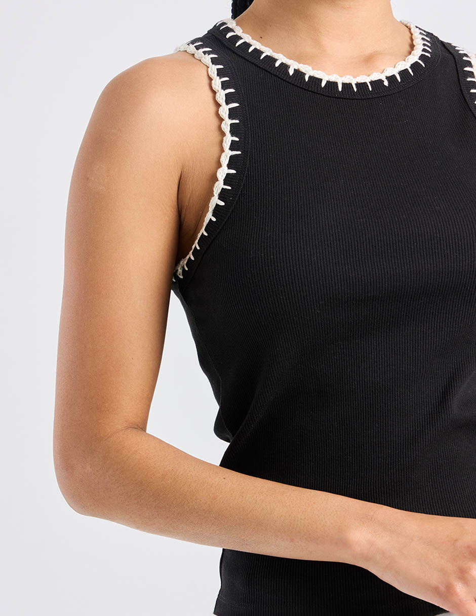 Top cuello redondo tirante ancho 5