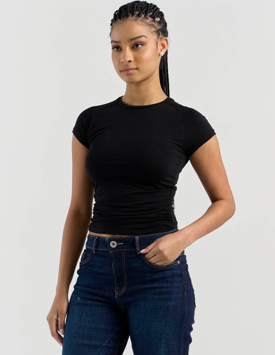 Playera manga corta cuello redondo para mujer