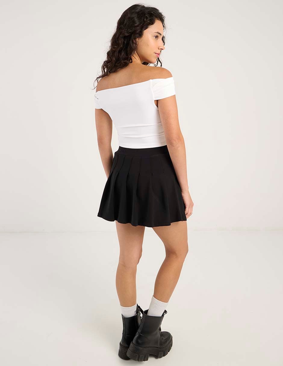 Falda mini a la cadera 6