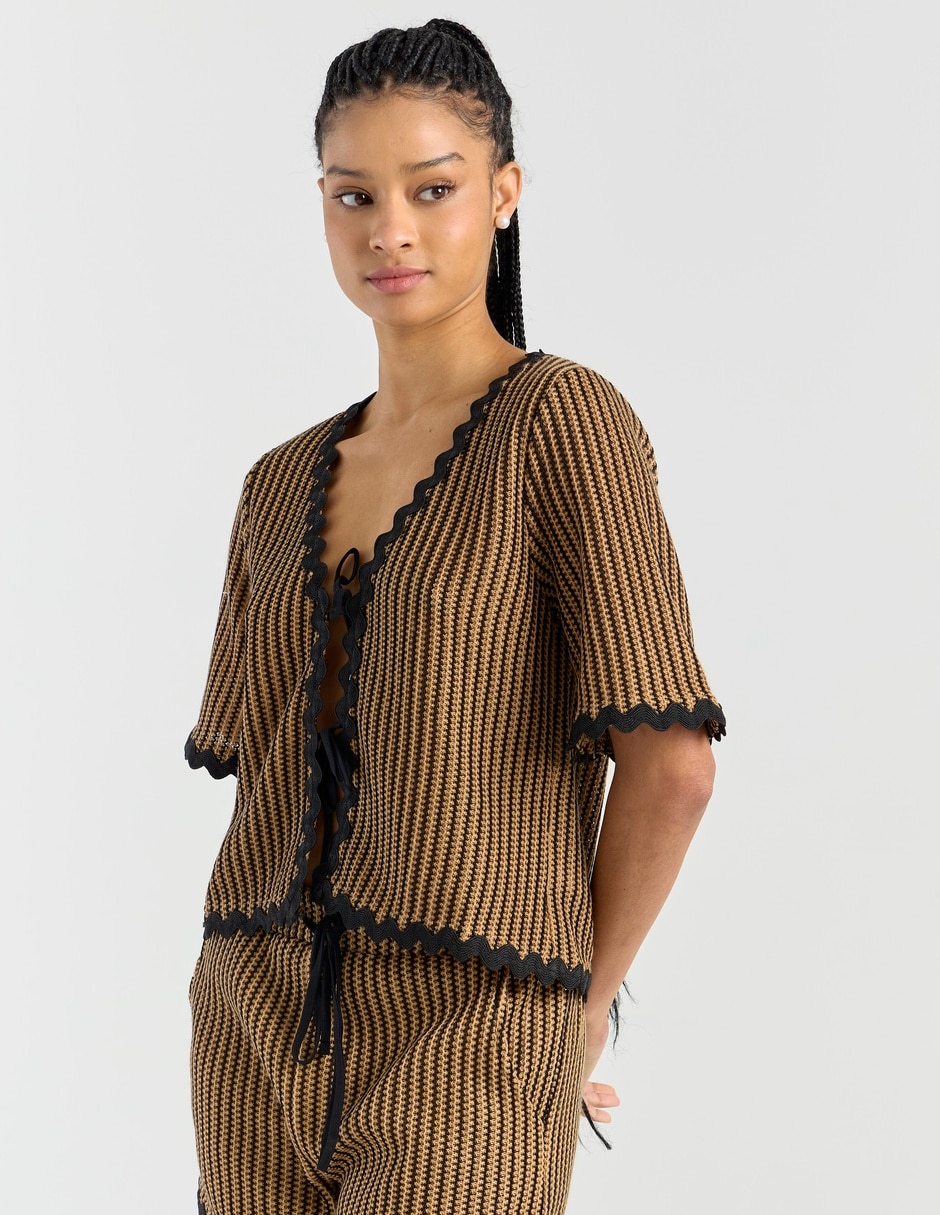 Blusa manga al codo para mujer