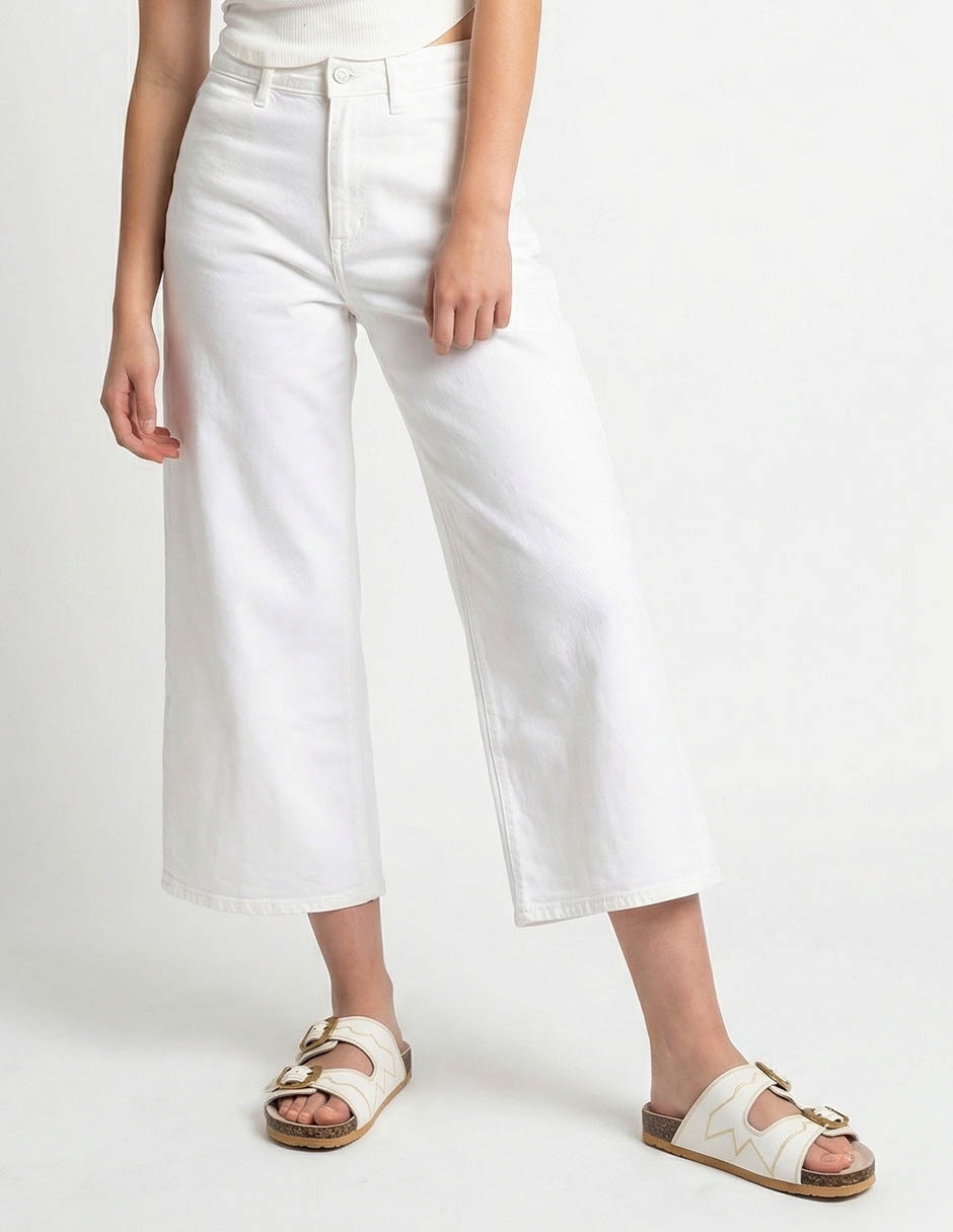 Jeans capri amplio cintura media para mujer