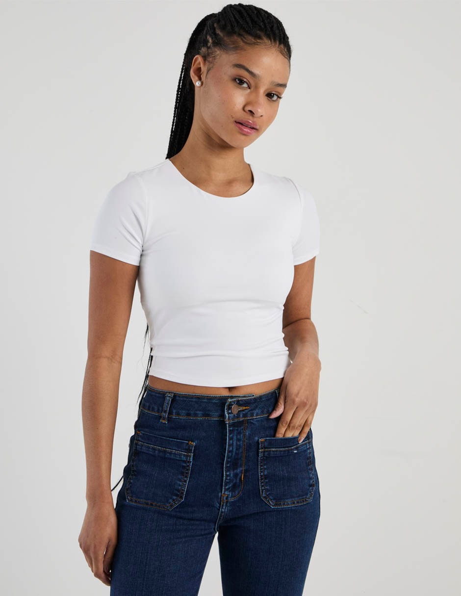 Playera manga corta cuello redondo para mujer