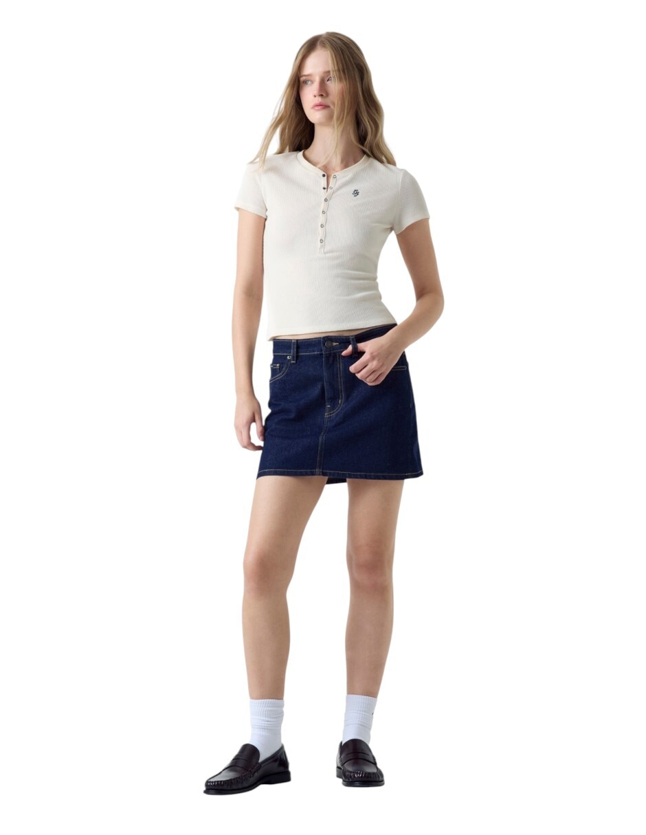 Blusa manga corta cuello redondo para mujer 4