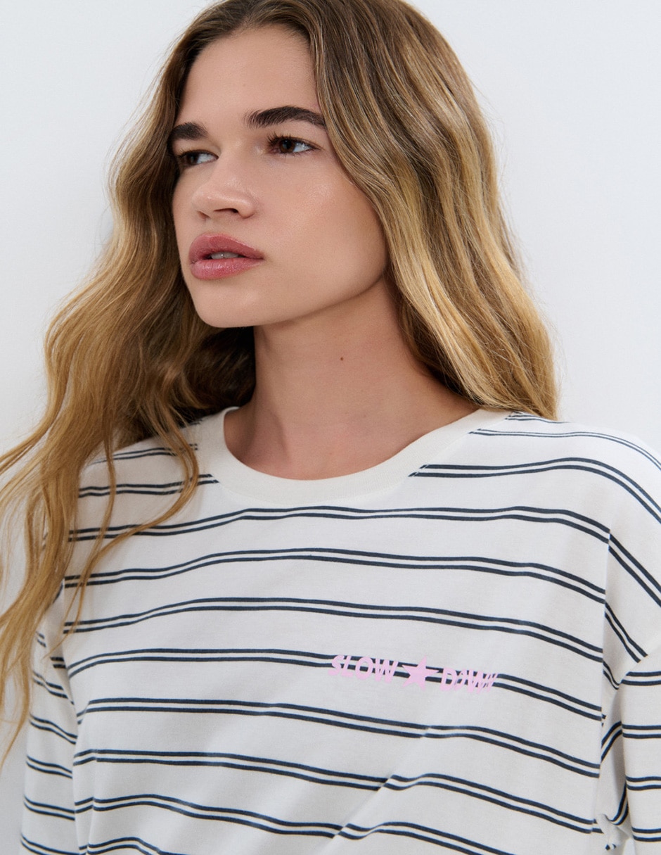 Playera manga larga cuello redondo para mujer 3